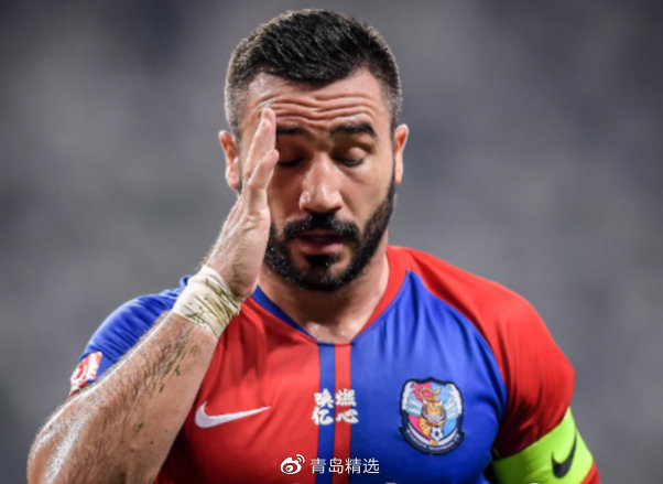 青岛黄海主场再遭失利，保级形势严峻