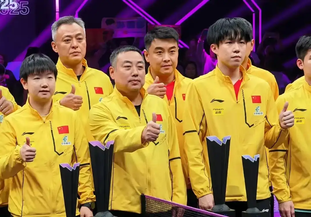 家族串联！篮球运动员兄弟同场竞技，戏剧性大增的简单介绍