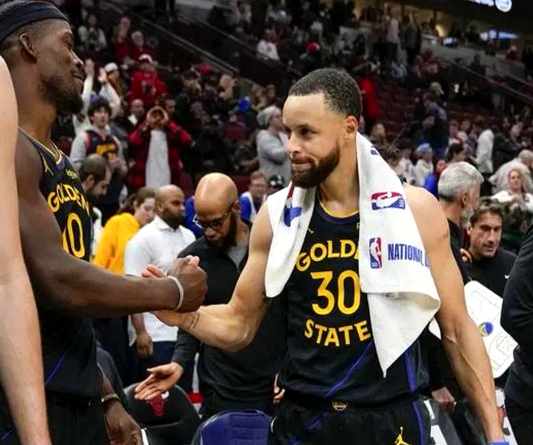 黄蜂大胜湖人，晋级西部半决赛