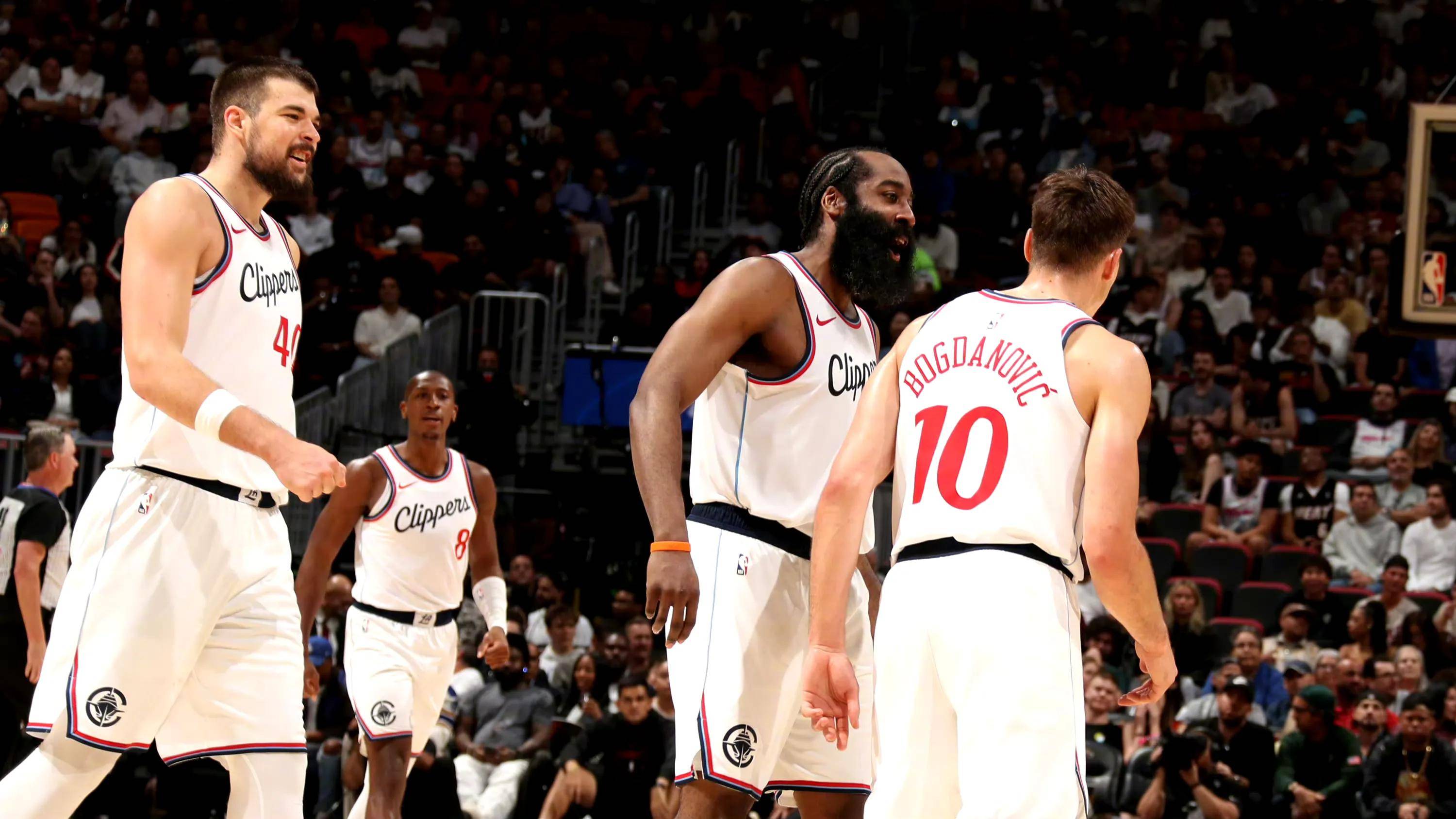 三亿体育体育vip注册-快船大获全胜，表现令人期待