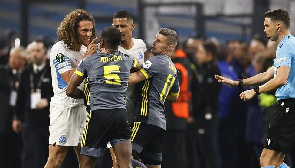 包含对手连换两位主帅，马赛遇弱旋风的词条