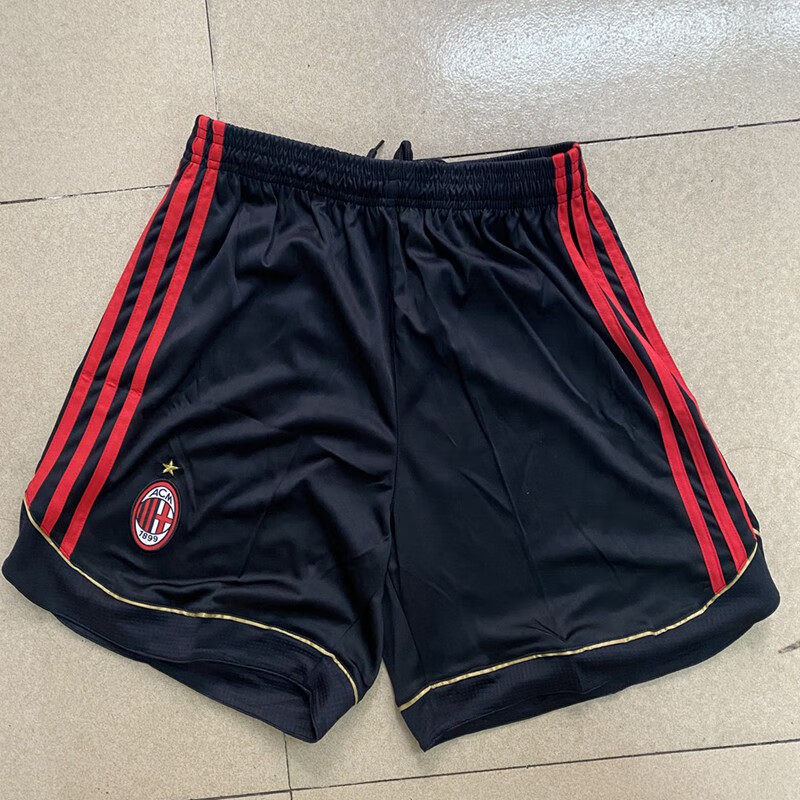 三亿体育体育官方-包含曼联主场战平AC米兰，积分持平的词条