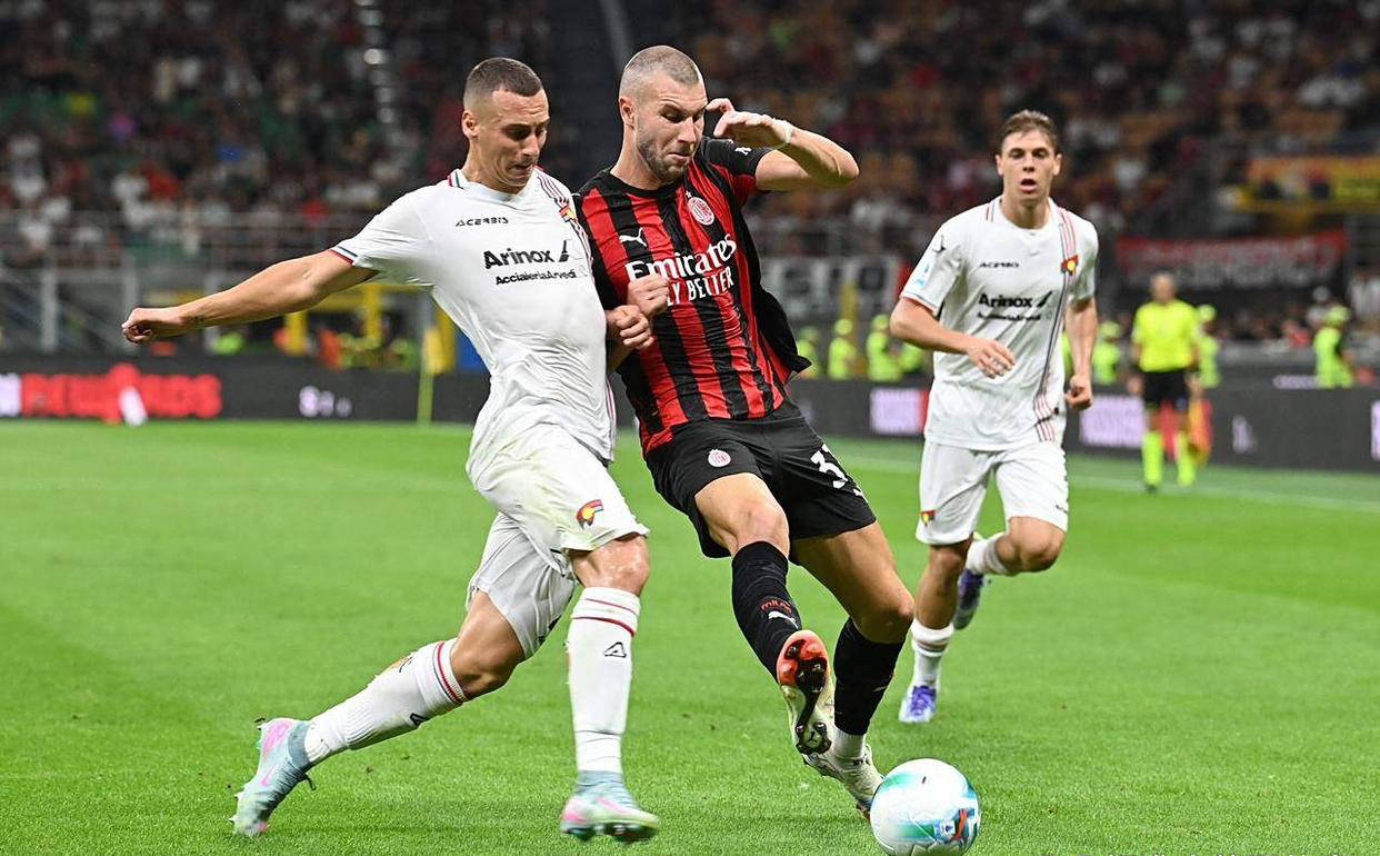 三亿体育体育网页版登录入口-AC米兰困境持续，球队面临危机的简单介绍