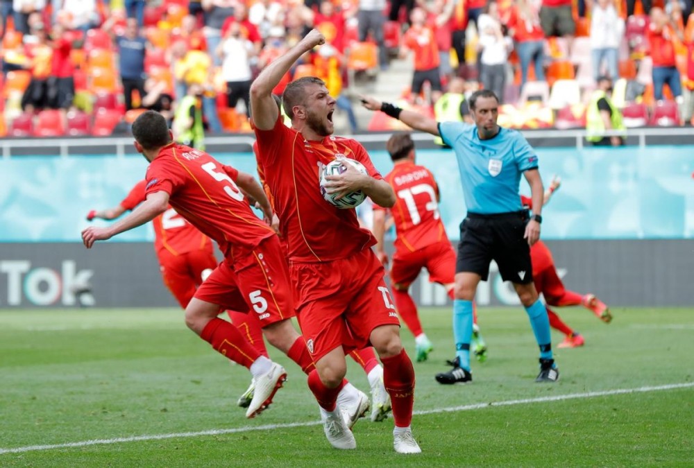 荷兰主场告负,马其顿惊险逆转取胜 荷兰主场告负,马其顿惊险逆转取胜