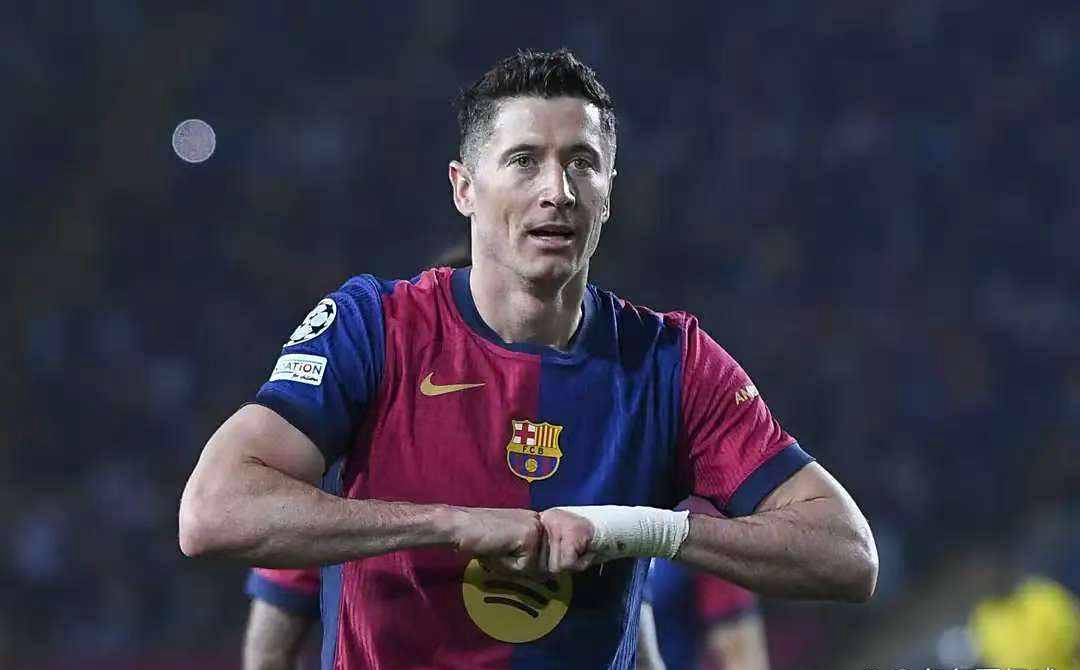 巴塞罗那前锋刷新纪录，成西甲进球王的简单介绍