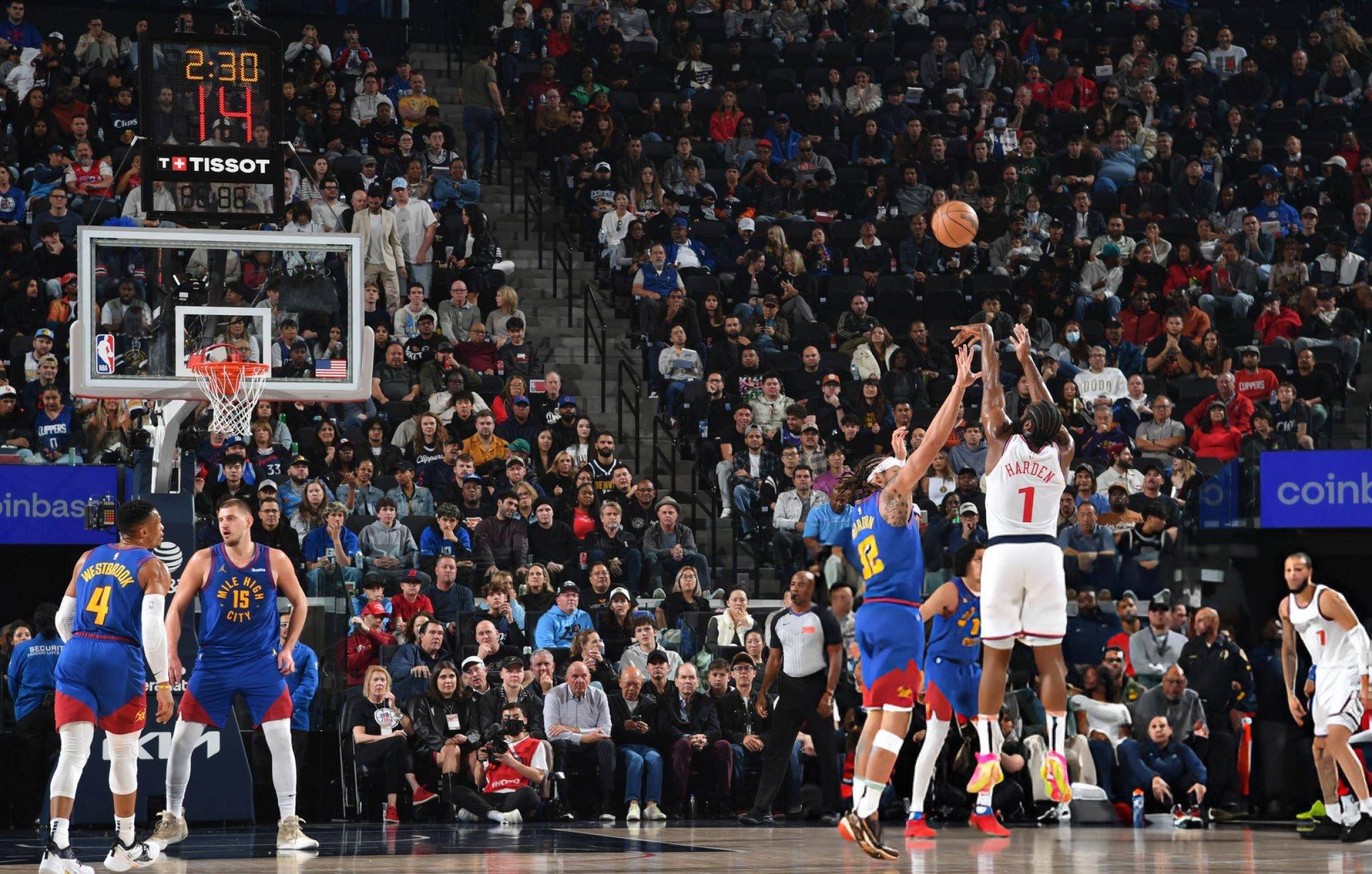 火箭完胜爵士,哈登31分15助攻的简单介绍 火箭完胜爵士,哈登31分15助攻的简单介绍