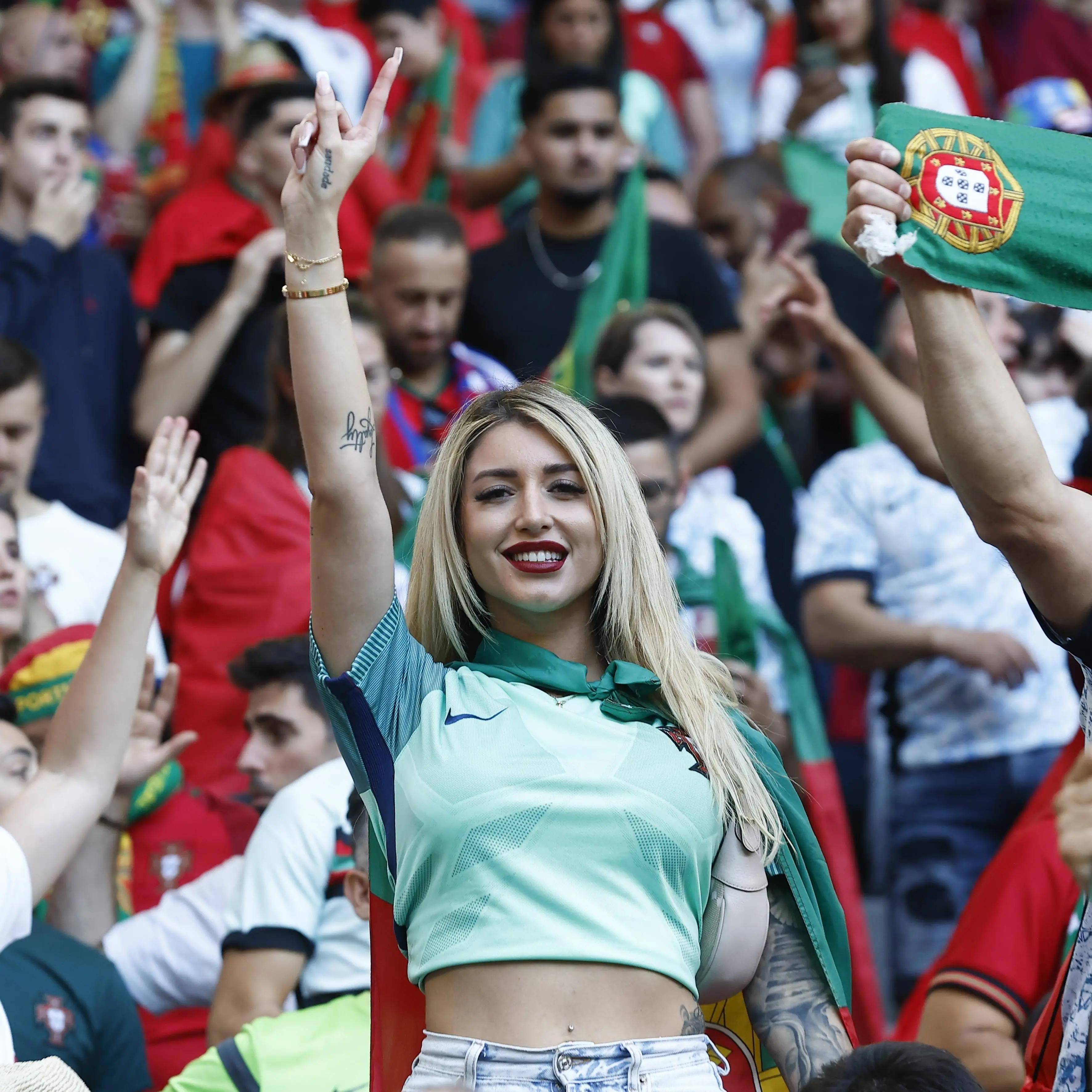 瓦伦西亚将在客场对决英超强队