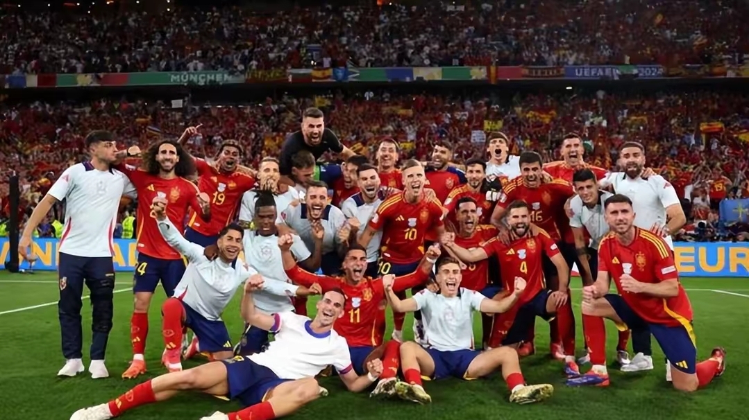 三亿体育体育官网入口-足球运动在国际舞台上崭露头角