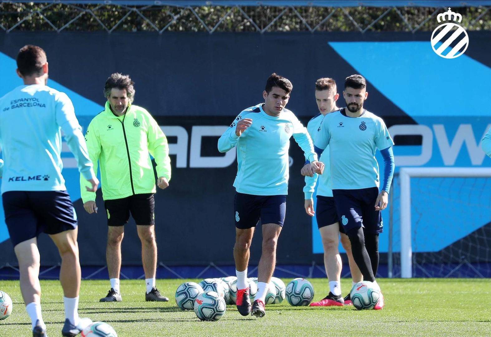 三亿体育体育网站-关于训练成果：佛罗伦萨球队技术指导有所改善的信息